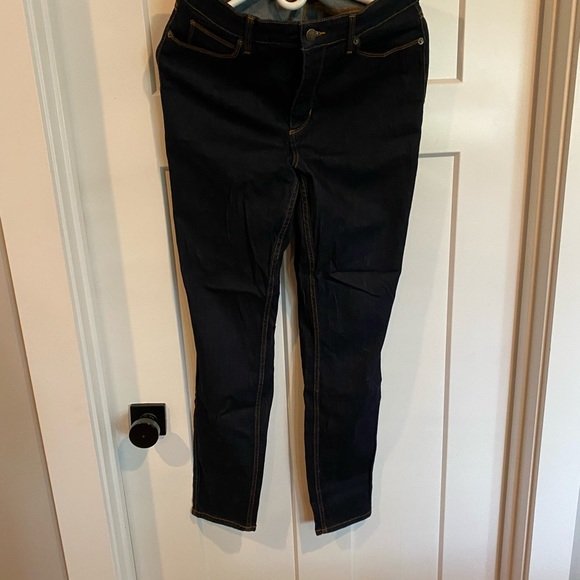 Size 32, Guess Jeans, skinny - Picture 2 of 3